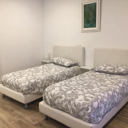 Rooms H Skyline Alcorcón Eksteriør billede