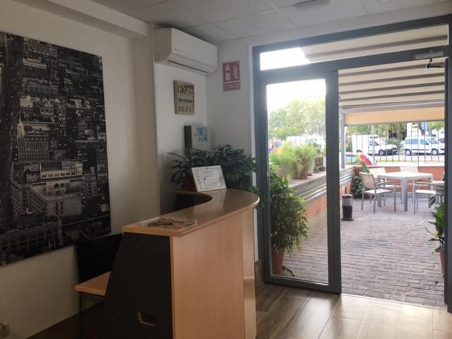 Rooms H Skyline Alcorcón Eksteriør billede